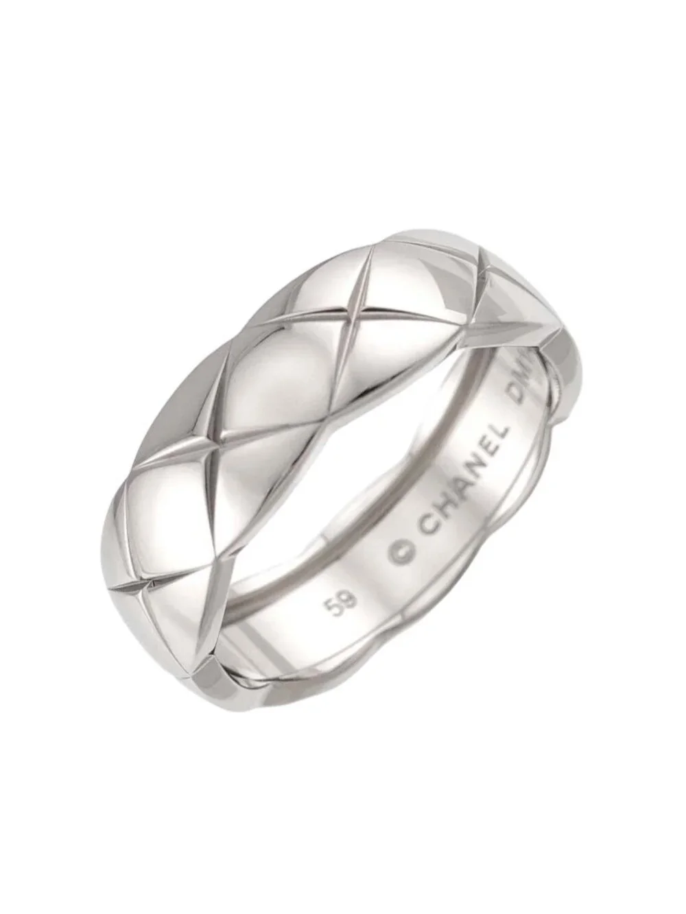 Chanel Coco Crush 59 Ring 18k WG 750 Quilted
